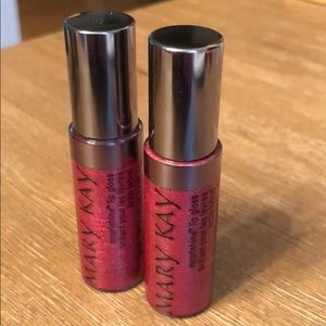 Mary Kay Makeup - BERRY SPARKLE Nourishine Lip Gloss Mary Kay Makeup - BERRY SPARKLE Nourishine Lip Gloss
